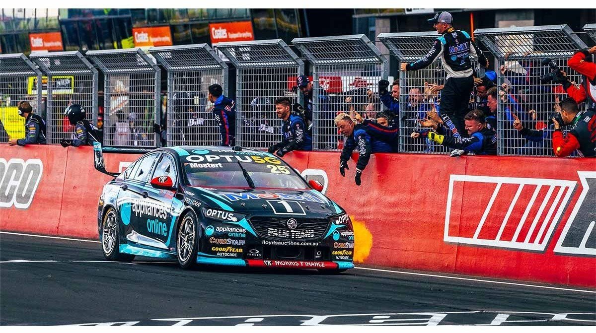 1:18 HOLDEN ZB COMMODORE - WAUR - MOSTERT/HOLDSWORTH #25 - 2021 REPCO Bathurst 1000 - Race Winner